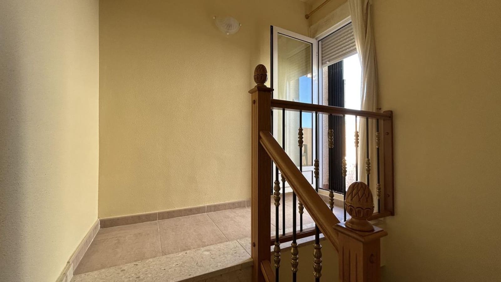 2 bedroom Townhouse for sale in Torrevieja with pool - € 195,000 (Ref: 9276195)
