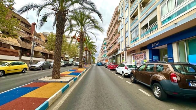 2 makuuhuone Huoneisto myytävänä paikassa Avenida Habaneras - Curva de Palangre, Torrevieja mukana uima-altaan - 165 000 € (Ref: 9276202)