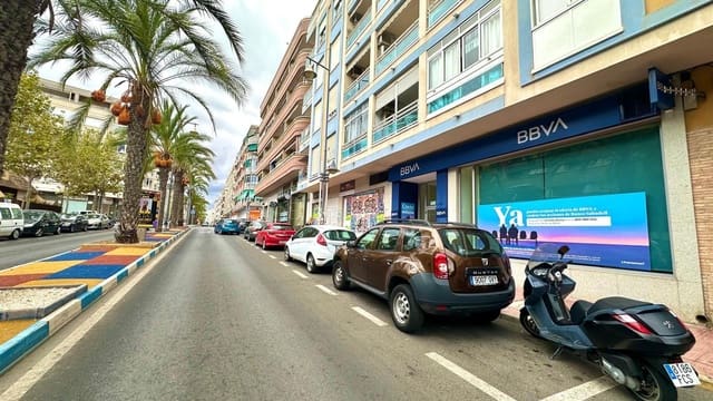 2 makuuhuone Huoneisto myytävänä paikassa Avenida Habaneras - Curva de Palangre, Torrevieja mukana uima-altaan - 165 000 € (Ref: 9276202)