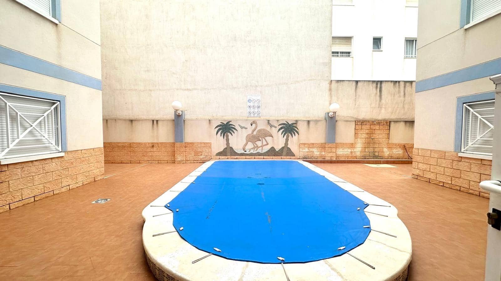 2 makuuhuone Huoneisto myytävänä paikassa Torrevieja mukana uima-altaan - 165 000 € (Ref: 9276202)