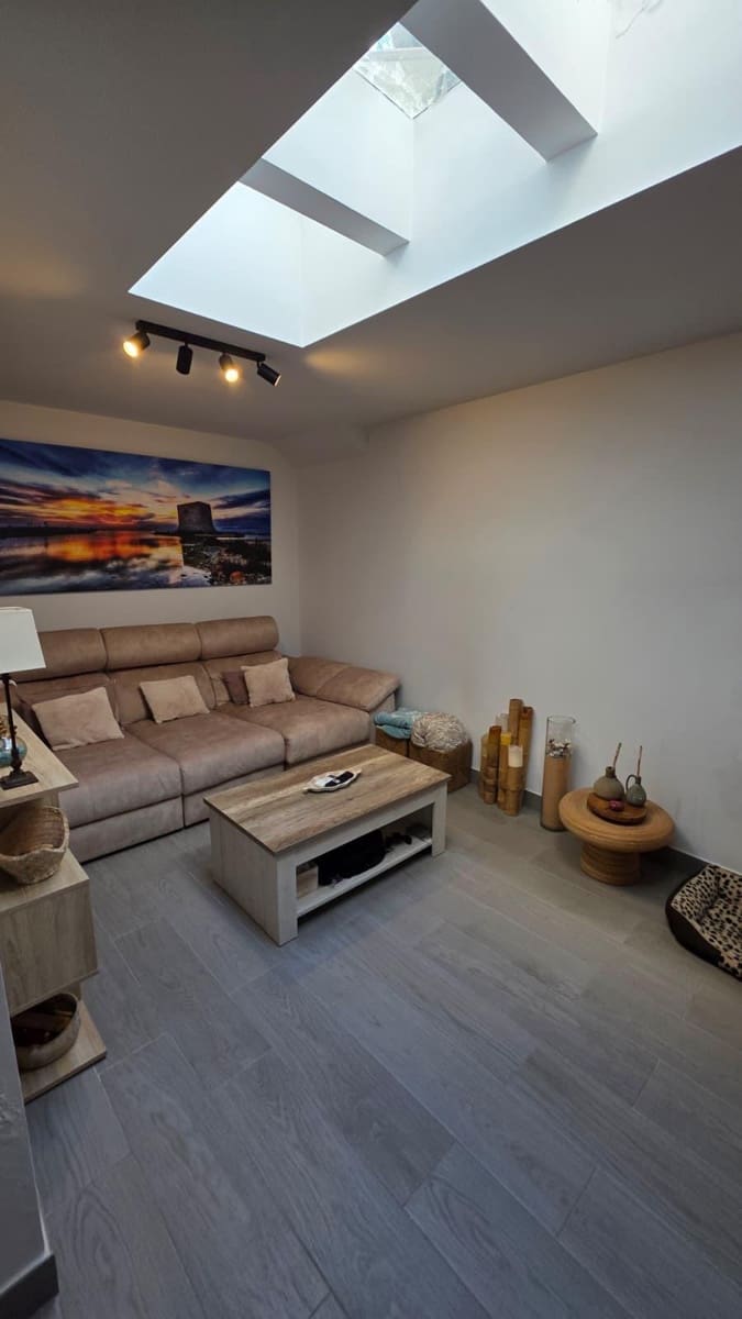 3 makuuhuone Omakotitalo myytävänä paikassa Guardamar del Segura mukana uima-altaan - 449 000 € (Ref: 9276203)