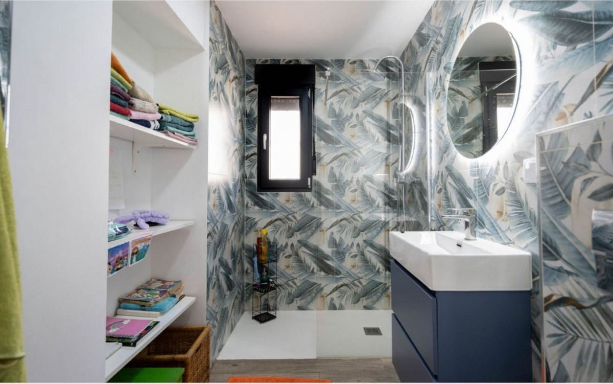 5 bedroom Villa for sale in Ciudad Quesada with pool garage - € 695,000 (Ref: 9276216)