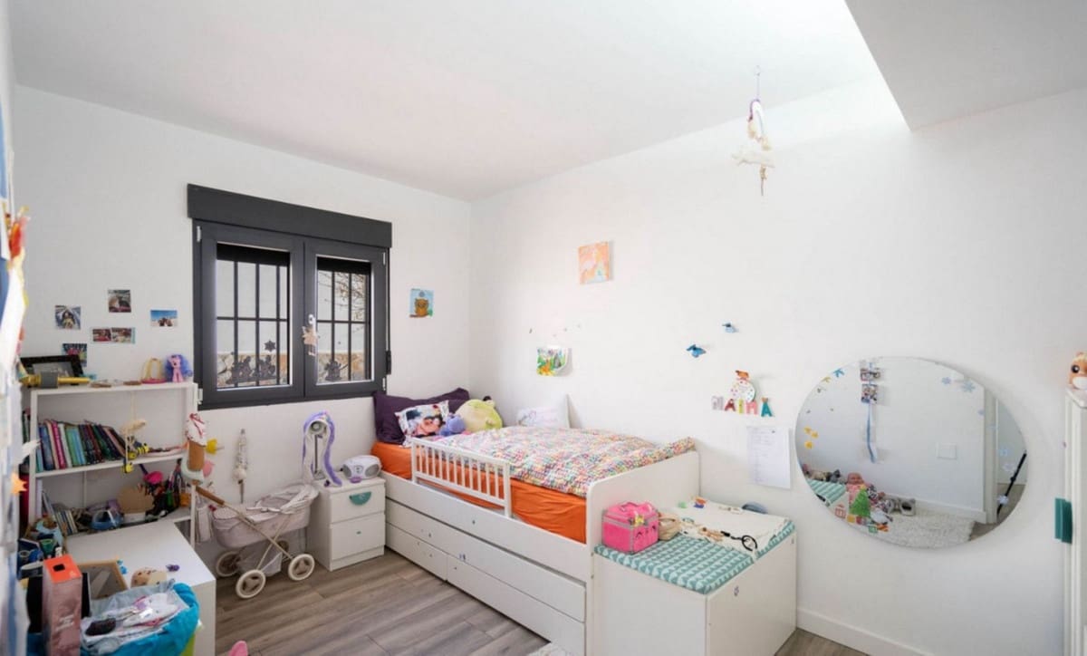 5 chambre Villa/Maison à vendre à Ciudad Quesada avec piscine garage - 695 000 € (Ref: 9276216)