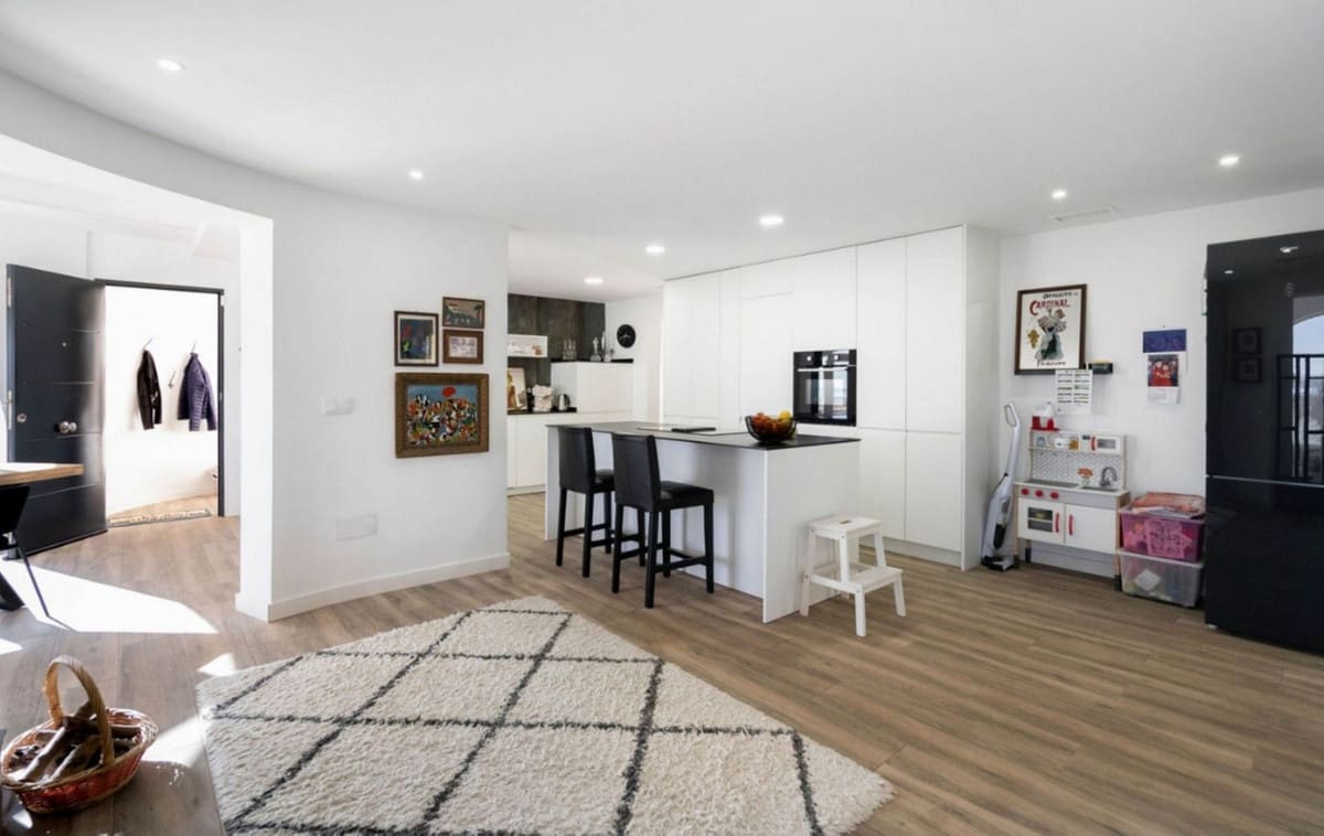 5 chambre Villa/Maison à vendre à Ciudad Quesada avec piscine garage - 695 000 € (Ref: 9276216)