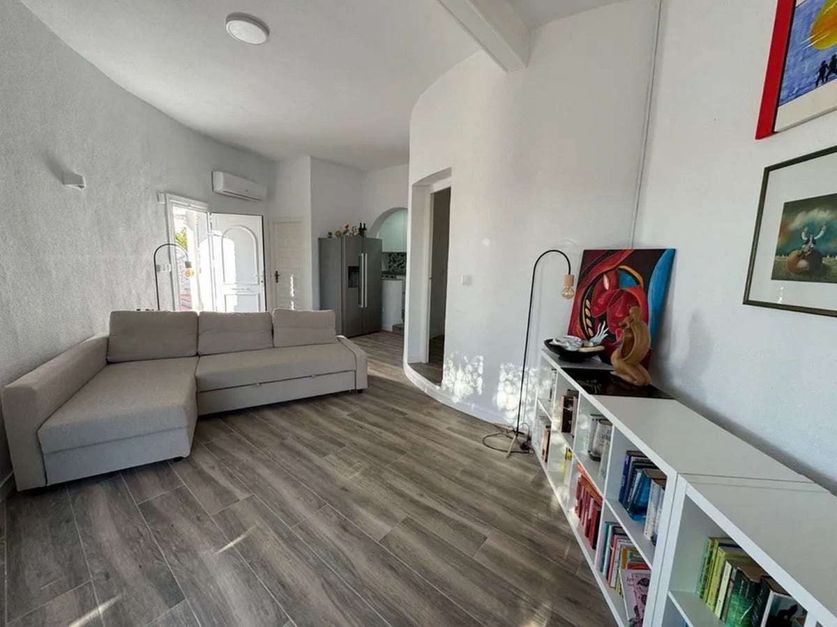 5 chambre Villa/Maison à vendre à Ciudad Quesada avec piscine garage - 695 000 € (Ref: 9276216)