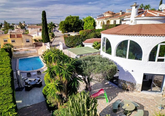 5 camera da letto Villa in vendita in Ciudad Quesada, Rojales con piscina garage - 695.000 € (Rif: 9276216)