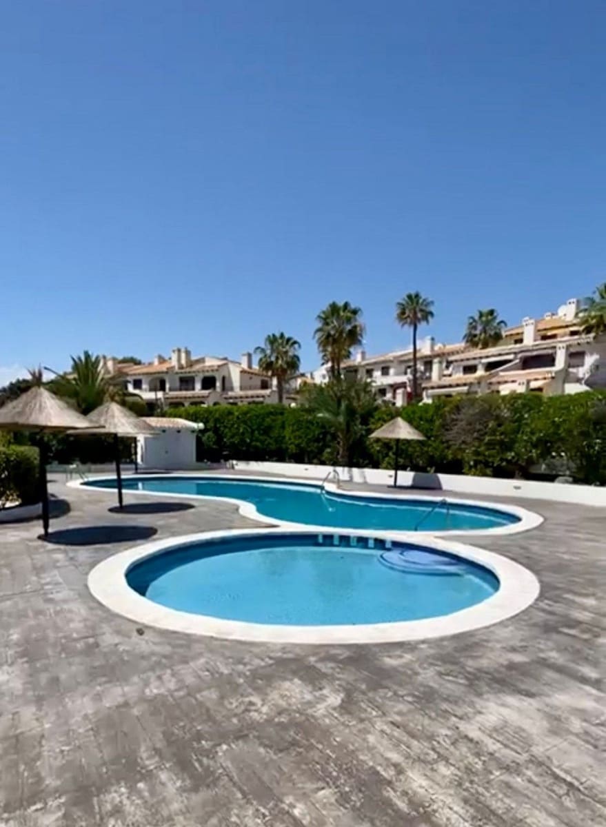 2 bedroom Apartment for sale in Cabo Roig with pool garage - € 275,000 (Ref: 9282031)