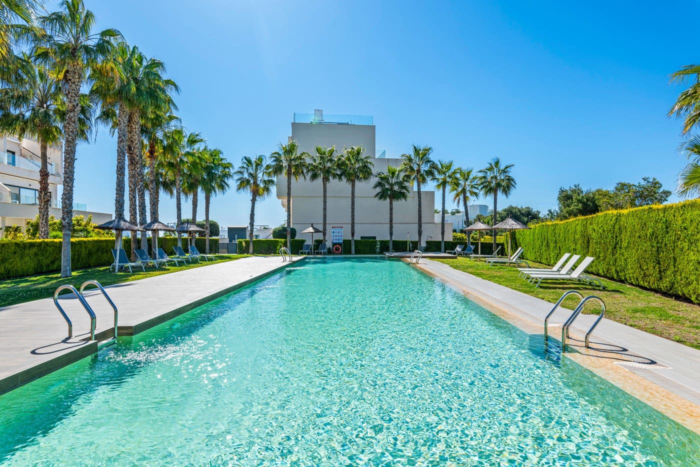 2 Zimmer Apartment zu verkaufen in Orihuela mit Pool Garage - 359.000 € (Ref: 9282033)