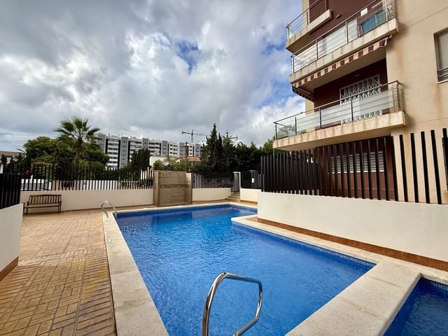2 Zimmer Apartment zu verkaufen in Punta Prima, Torrevieja mit Garage - 169.000 € (Ref: 9282041)