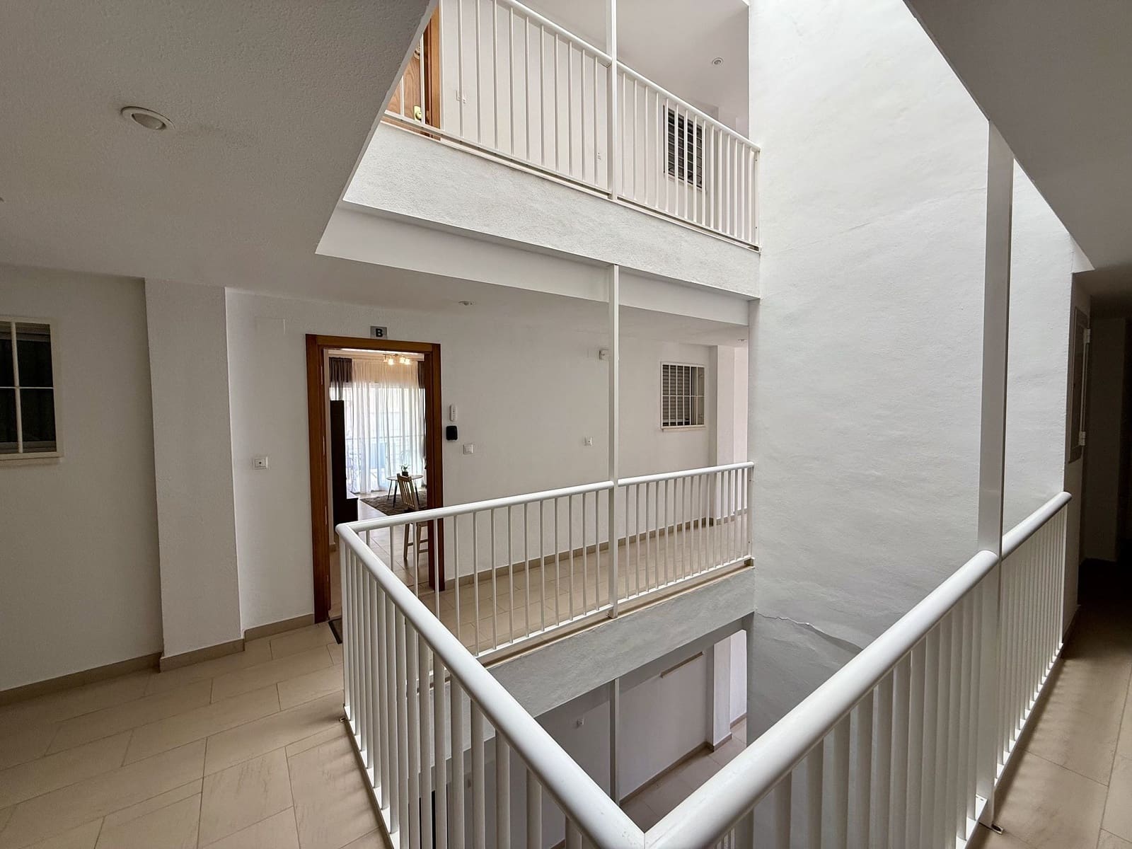 2 Zimmer Apartment zu verkaufen in Torrevieja mit Garage - 169.000 € (Ref: 9282041)
