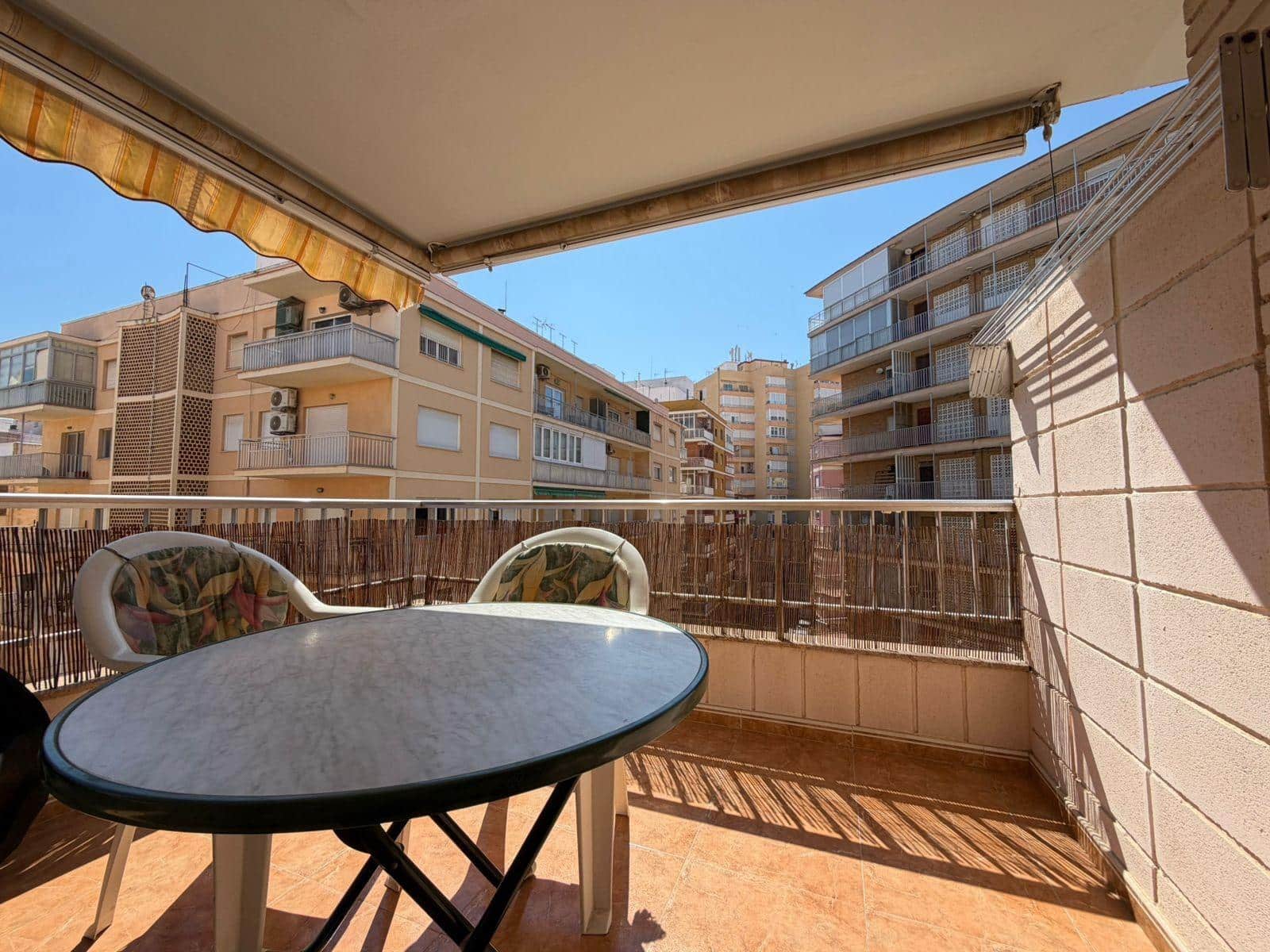 3 chambre Appartement à vendre à Torrevieja - 215 000 € (Ref: 9287567)