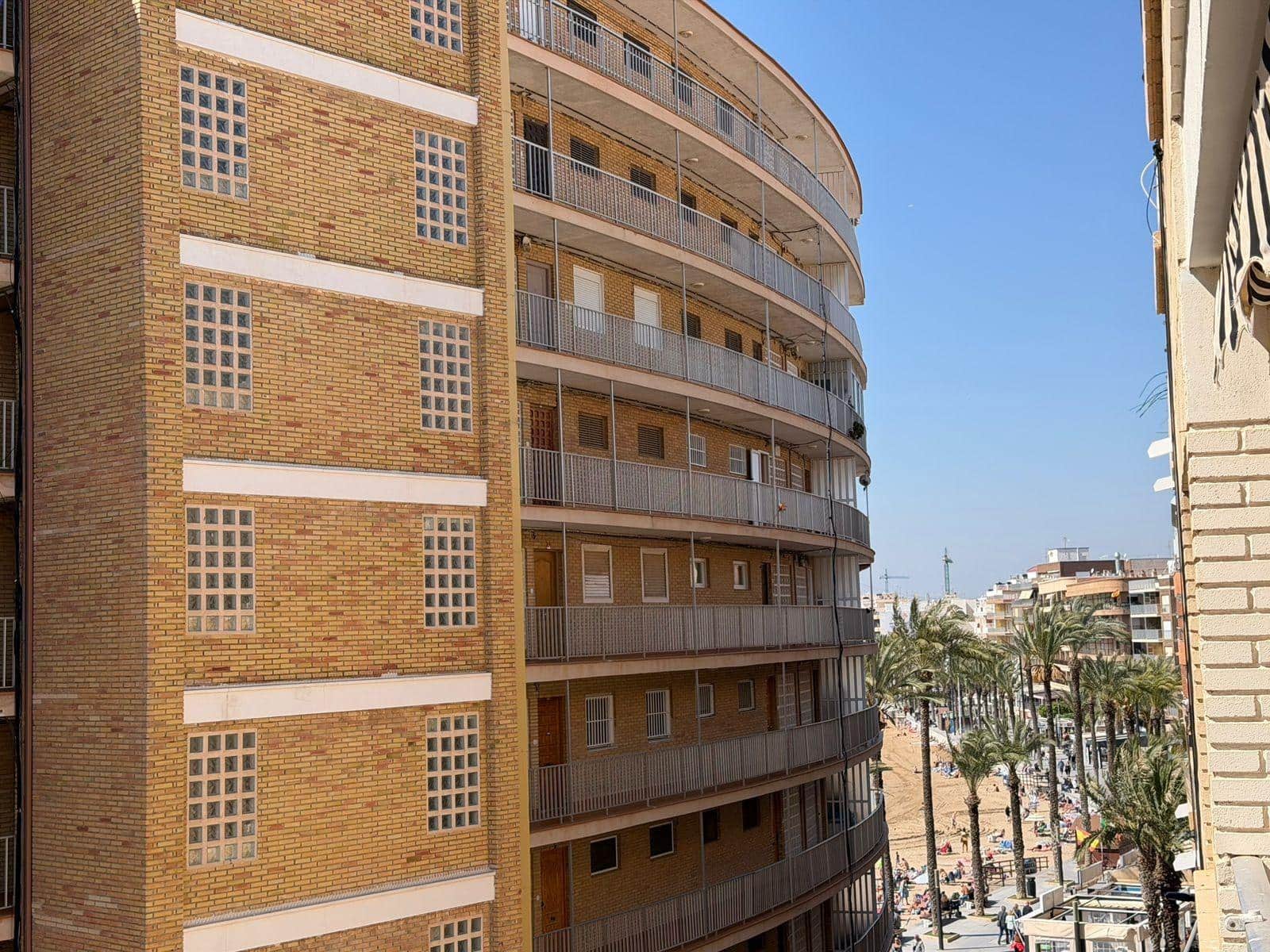 3 chambre Appartement à vendre à Torrevieja - 215 000 € (Ref: 9287567)