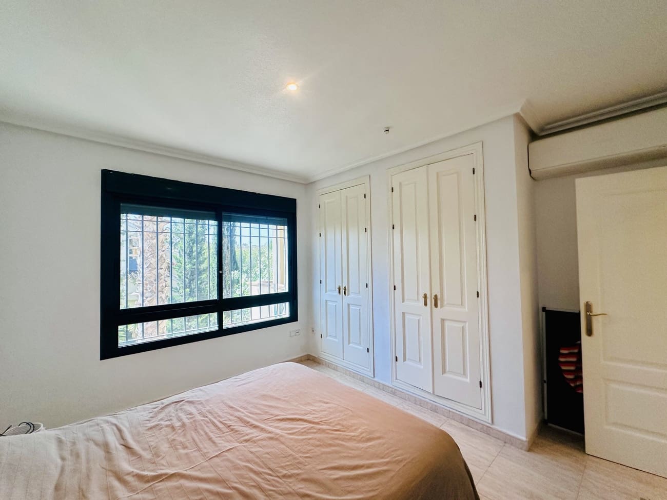 2 bedroom Apartment for sale in Orihuela Costa with pool garage - € 199,000 (Ref: 9294588)