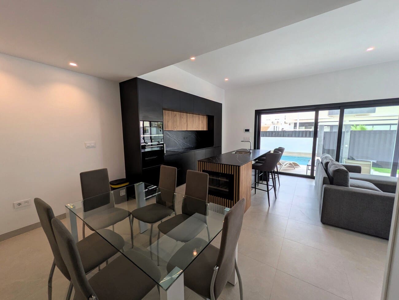 3 quarto Bungalow para venda em Pilar de la Horadada - 350 000 € (Ref: 9297244)