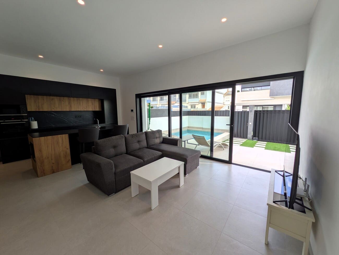 3 quarto Bungalow para venda em Pilar de la Horadada - 350 000 € (Ref: 9297244)