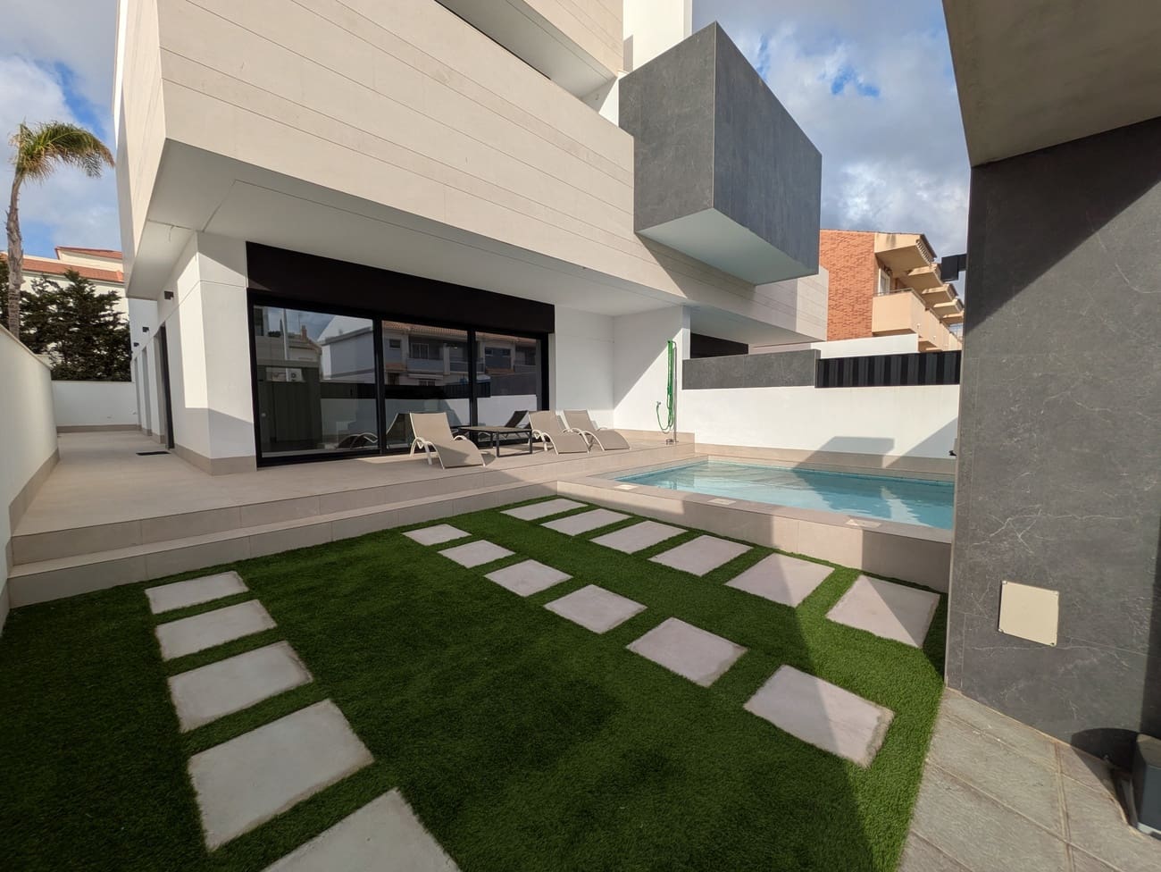 3 quarto Bungalow para venda em Pilar de la Horadada - 350 000 € (Ref: 9297244)