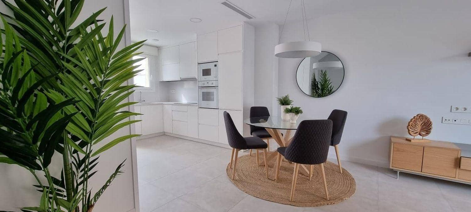 2 camera da letto Casa in vendita in Torrevieja con piscina - 365.000 € (Rif: 9297250)