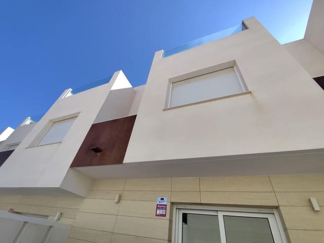 2 soveværelse Byhus til salg i Aguas Nuevas, Torrevieja med swimmingpool - € 365.000 (Ref: 9297250)