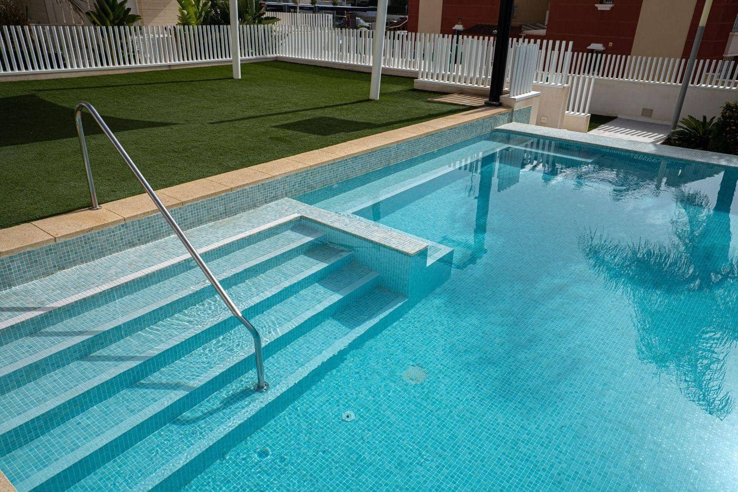 2 camera da letto Casa in vendita in Torrevieja con piscina - 365.000 € (Rif: 9297250)