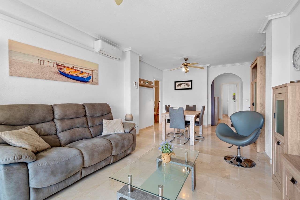 2 soverom Leilighet til salgs i Playa Flamenca med garasje - € 189 000 (Ref: 9303348)