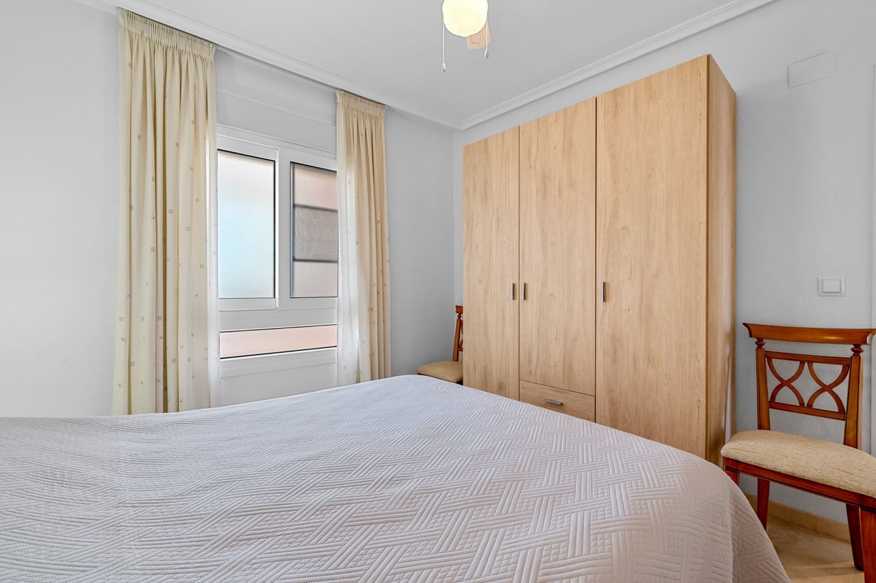 2 soverom Leilighet til salgs i Playa Flamenca med garasje - € 189 000 (Ref: 9303348)