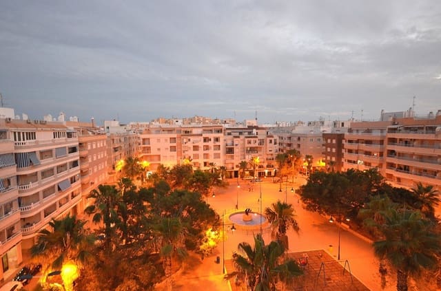 3 soveværelse Penthouse til salg i Playa del Cura, Torrevieja - € 220.000 (Ref: 9305098)