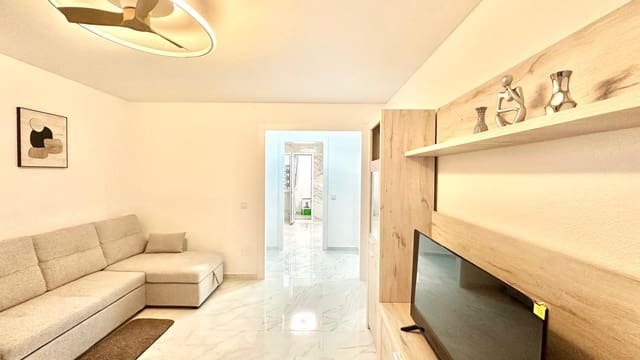 3 quarto Apartamento para venda em Playa del Cura, Torrevieja - 209 000 € (Ref: 9312660)