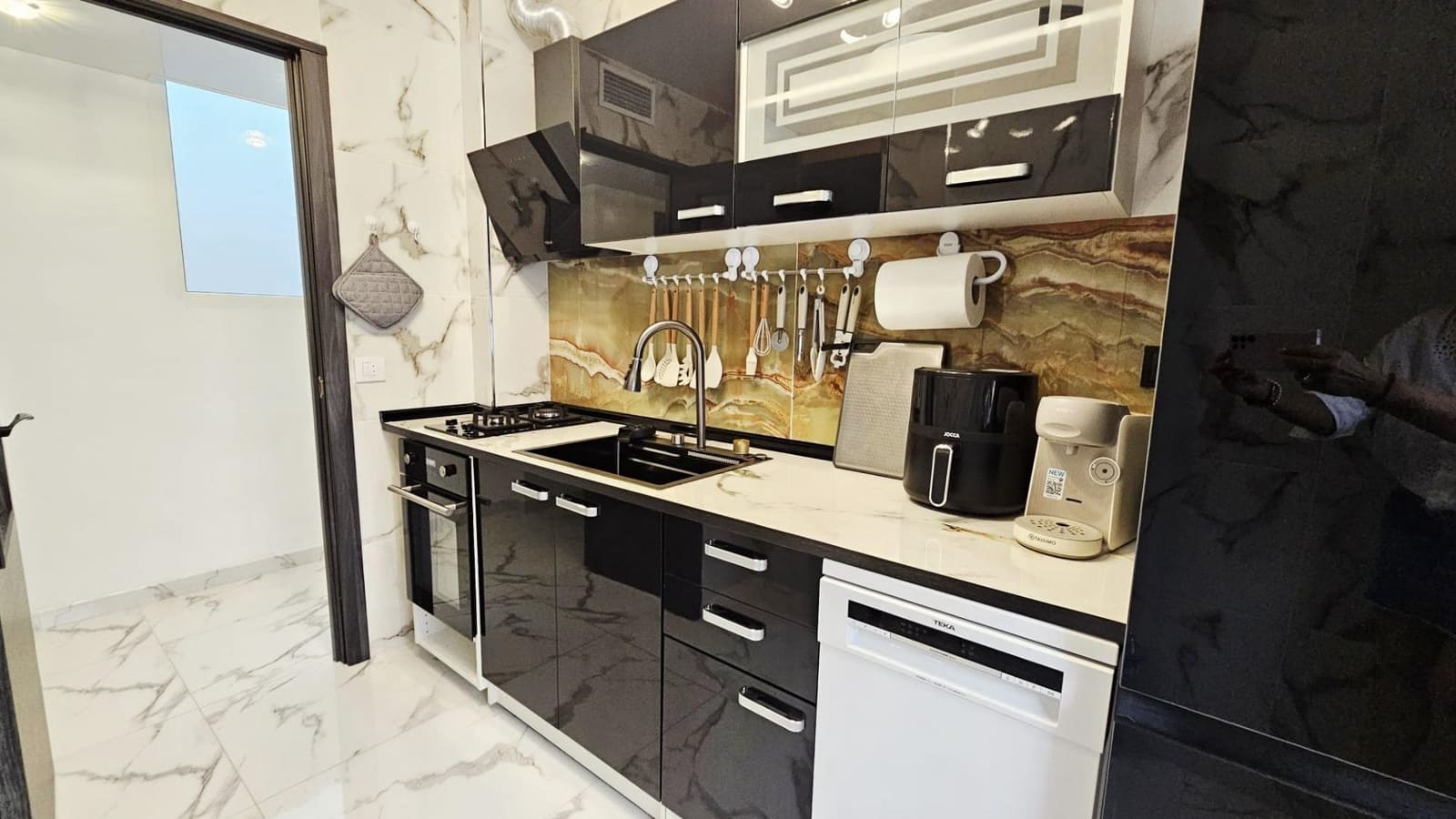 Apartamento de 3 habitaciones en Torrevieja en venta - 193.900 € (Ref: 9312661)