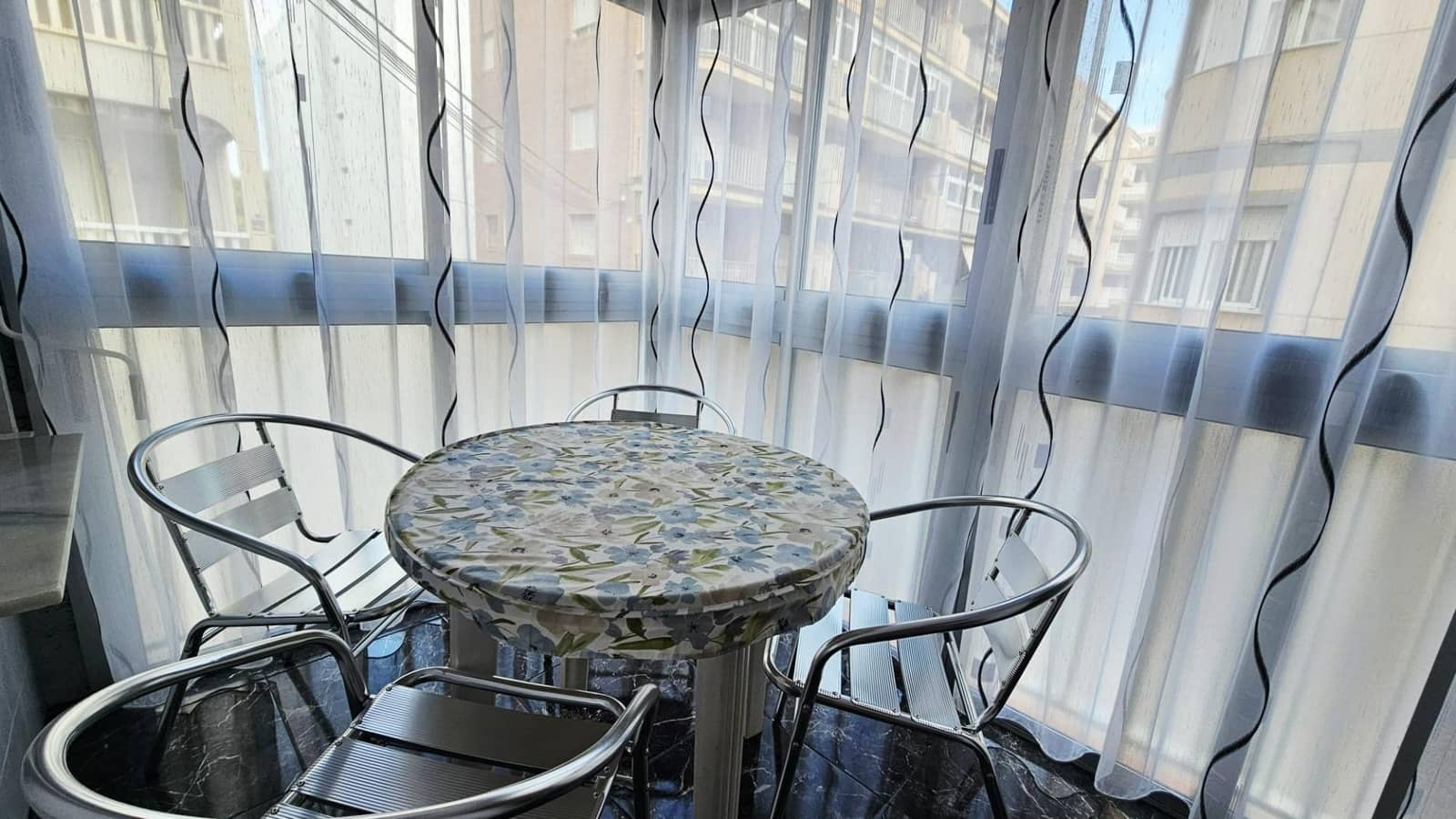 Apartamento de 3 habitaciones en Torrevieja en venta - 193.900 € (Ref: 9312661)