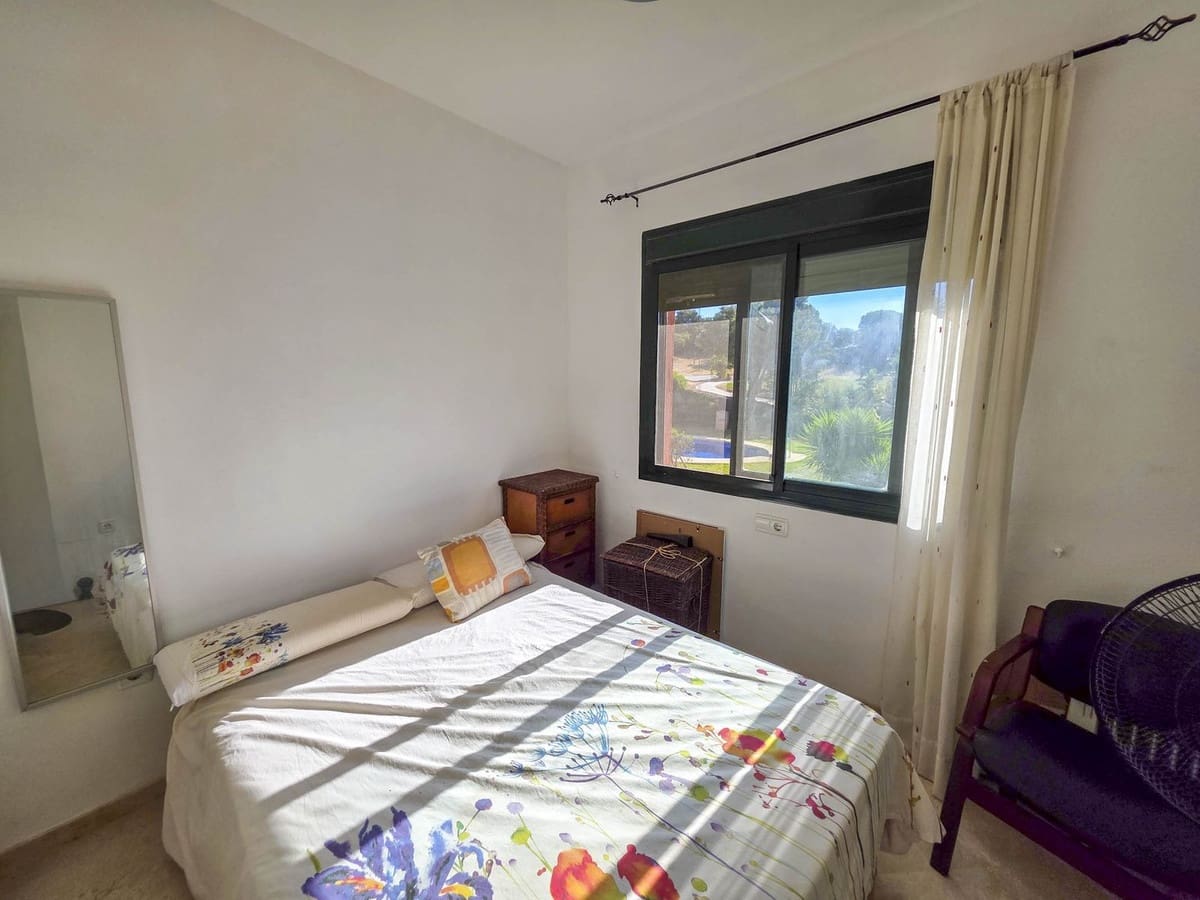 3 slaapkamer Huis te koop in La Duquesa / Puerto de la Duquesa - € 279.900 (Ref: 9312676)