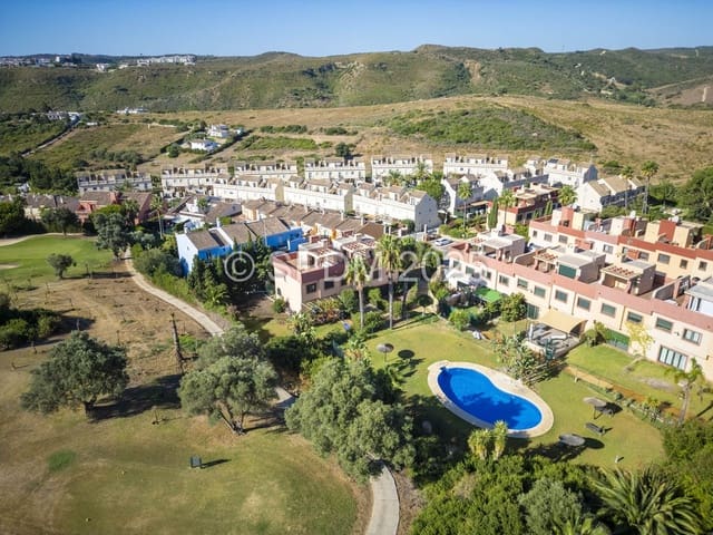 3 slaapkamer Huis te koop in La Duquesa / Puerto de la Duquesa, Manilva - € 279.900 (Ref: 9312676)