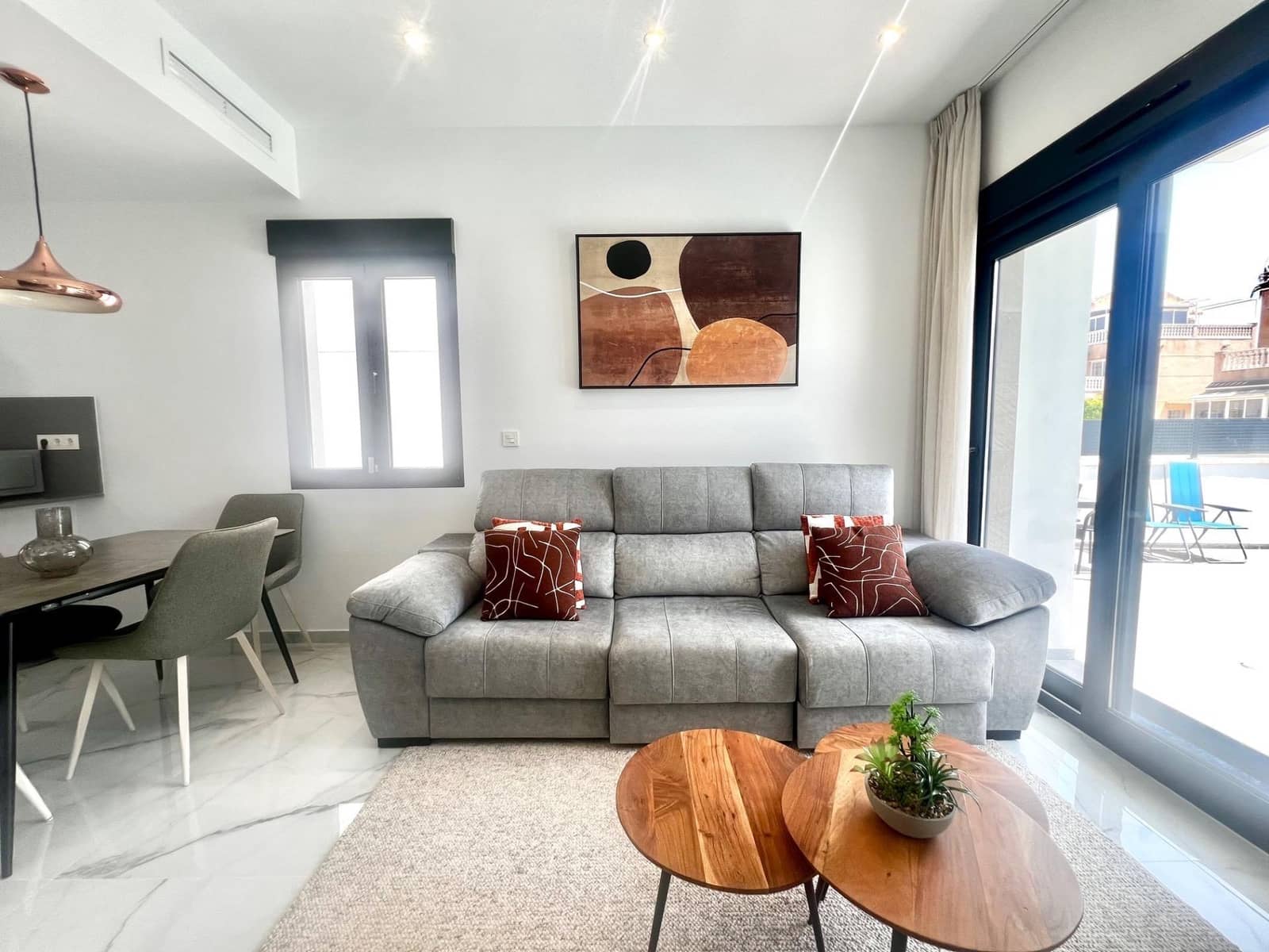 3 camera da letto Villa in vendita in Torrevieja con piscina - 385.000 € (Rif: 9317729)
