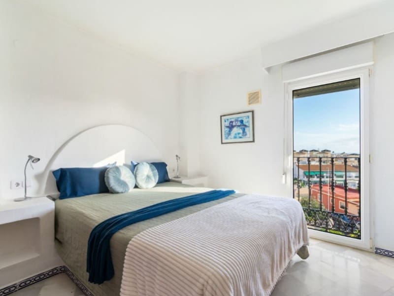 3 sypialnia Penthouse na sprzedaż w Torrevieja - 349 000 € (Ref: 9321712)