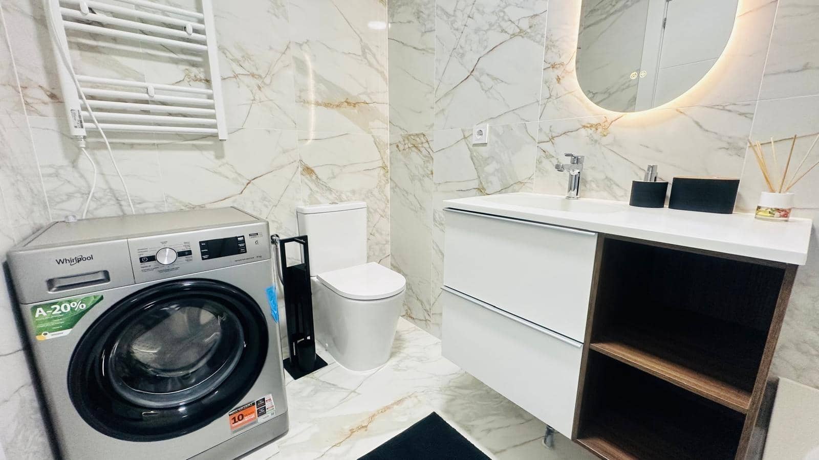 3 makuuhuone Huoneisto myytävänä paikassa Torrevieja - 210 000 € (Ref: 9321720)