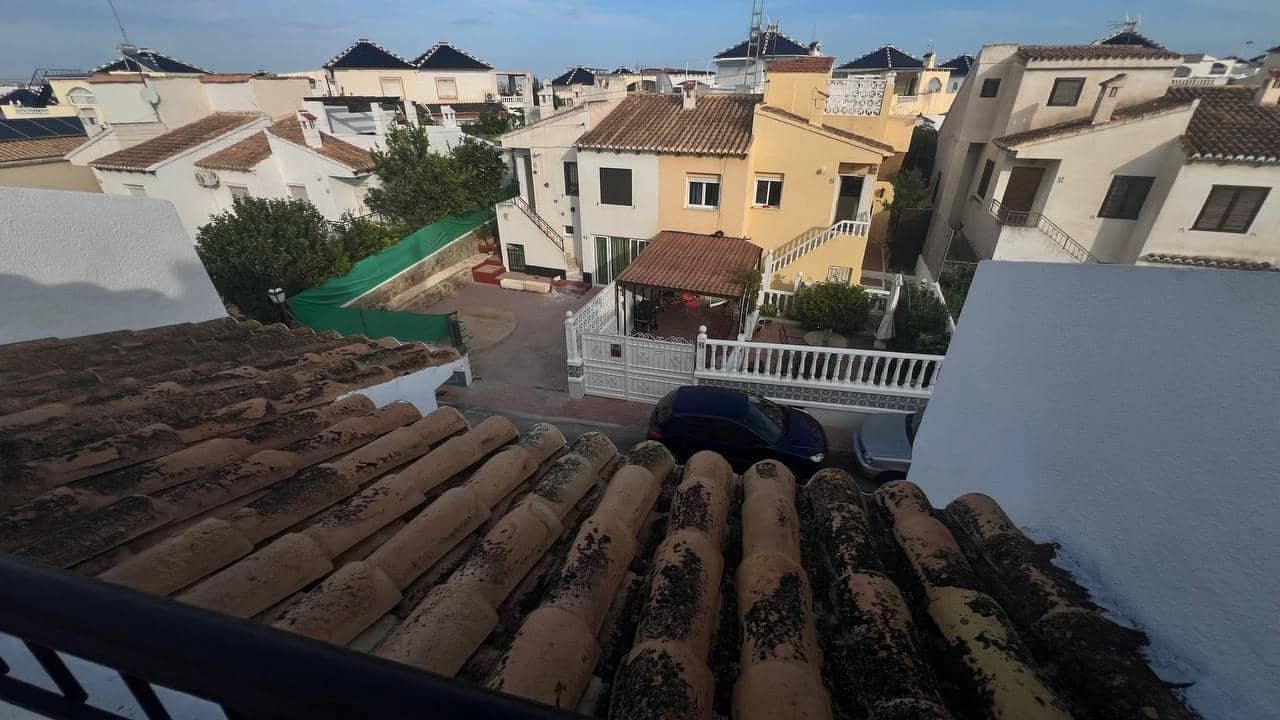 3 bedroom Townhouse for sale in Torrevieja with pool - € 229,000 (Ref: 9322577)