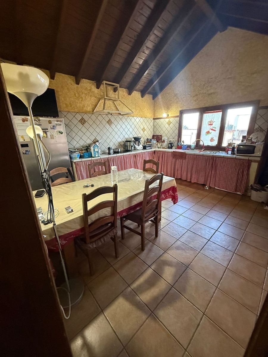 4 sovrum Villa till salu i Puerto del Rosario med pool garage - 320 000 € (Ref: 9326295)