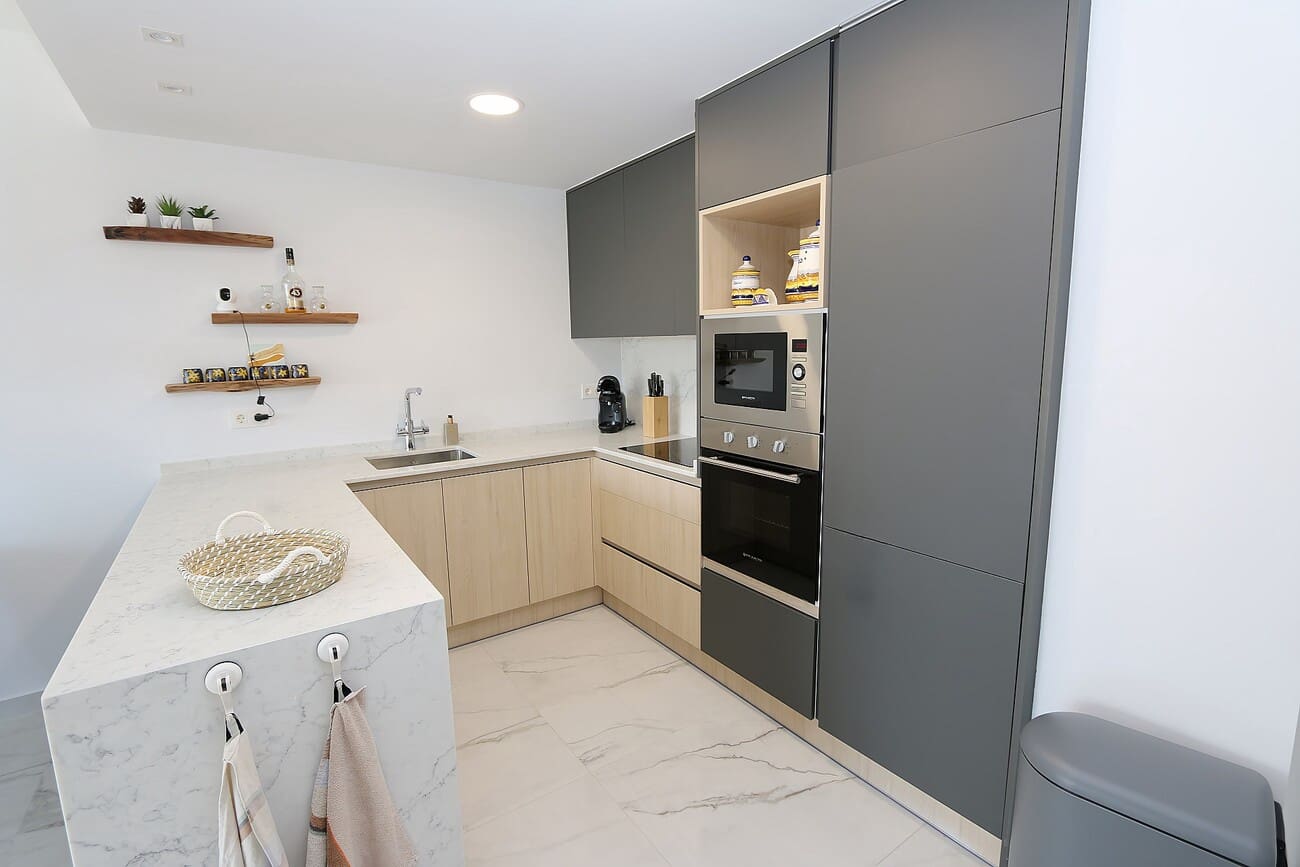 2 soveværelse Penthouse til salg i Los Altos med swimmingpool garage - € 365.000 (Ref: 9326296)