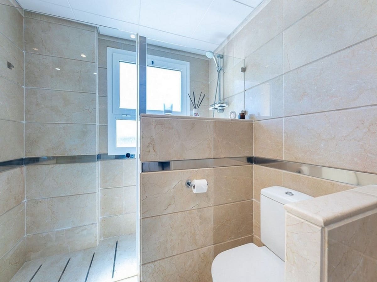 2 chambre Appartement à vendre à Mijas Costa - 449 999 € (Ref: 9359121)