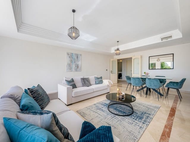 3 slaapkamer Appartement te koop in Centro, Estepona met zwembad - € 460.000 (Ref: 9359122)