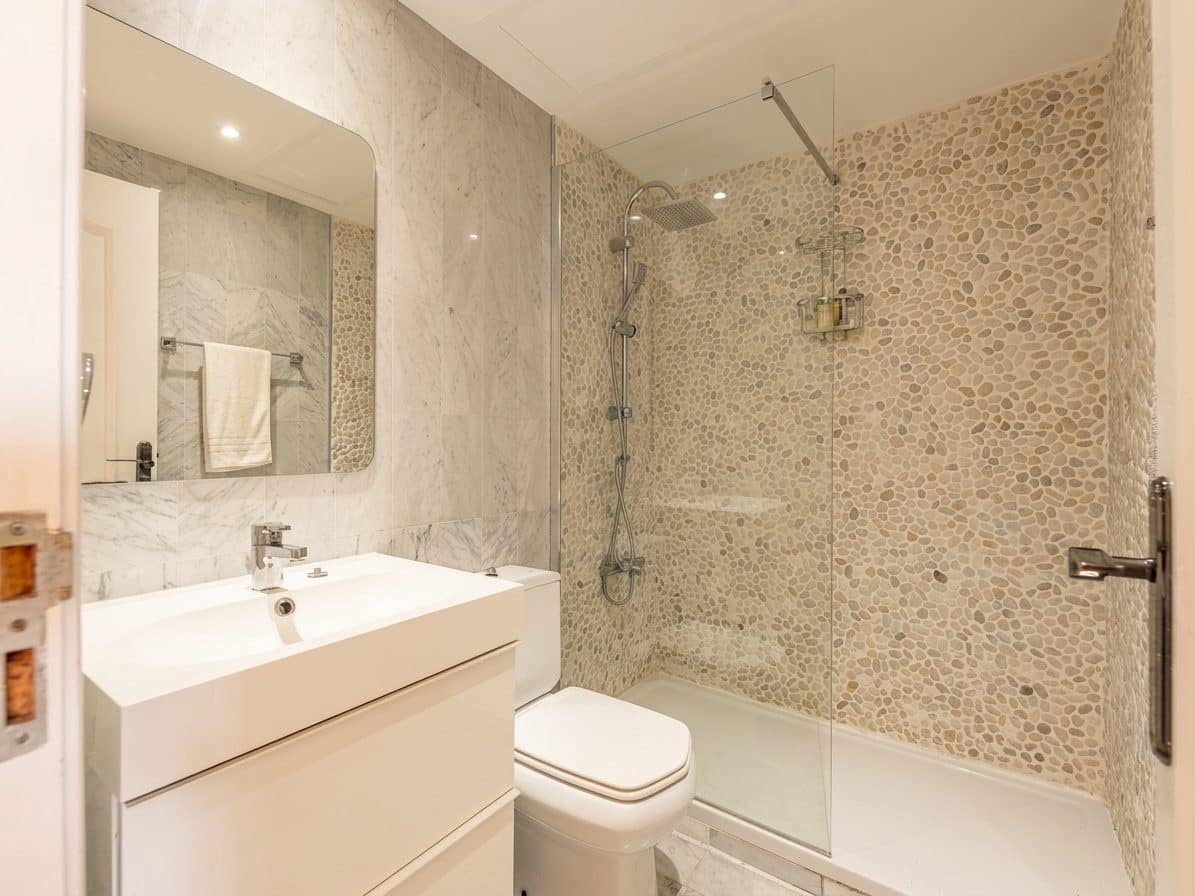 3 slaapkamer Appartement te koop in Estepona met zwembad - € 460.000 (Ref: 9359122)