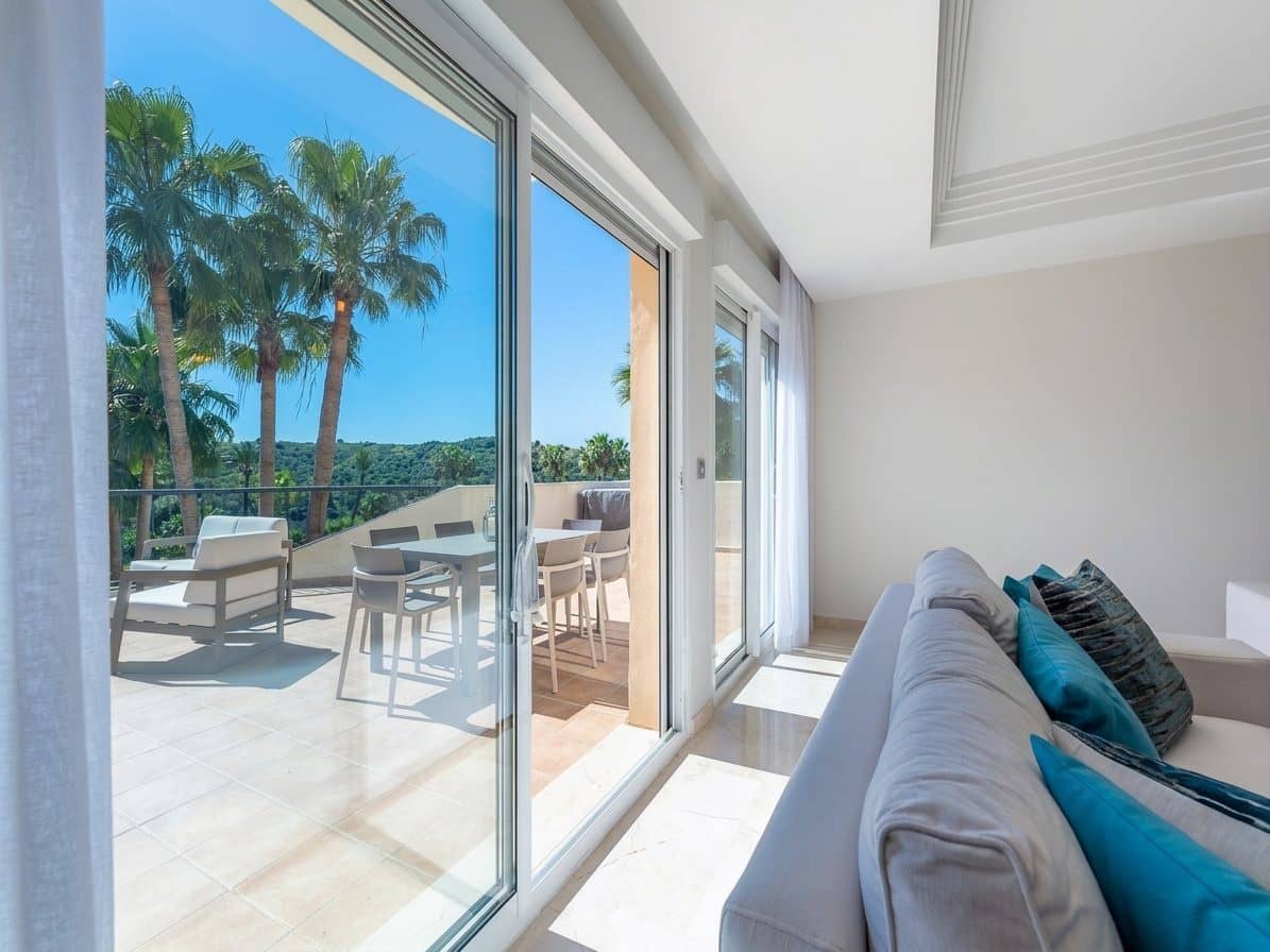 3 slaapkamer Appartement te koop in Estepona met zwembad - € 460.000 (Ref: 9359122)