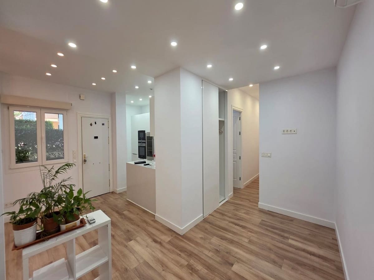 Apartamento de 3 habitaciones en Fuengirola en venta con piscina - 346.000 € (Ref: 9359123)