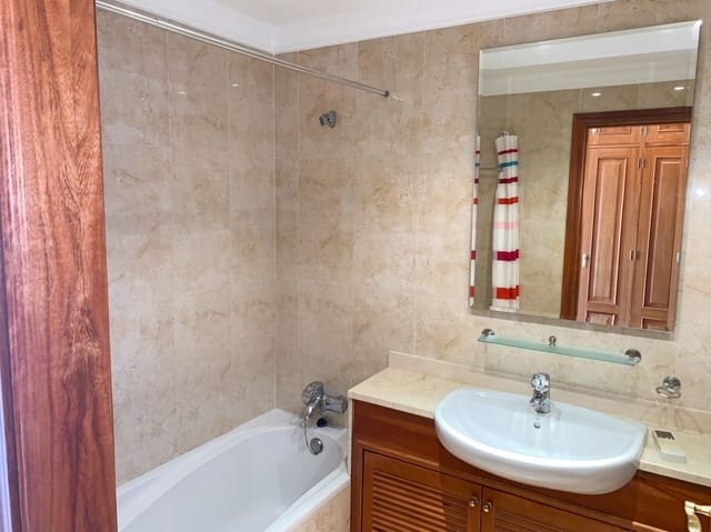 2 soveværelse Lejlighed til salg i La Cala Hills, Mijas - € 360.000 (Ref: 9359124)