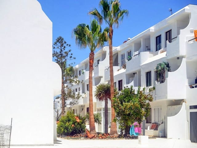 1 sypialnia Apartament na sprzedaż w Caleta de Fuste, Antigua z basenem - 150 000 € (Ref: 9359126)