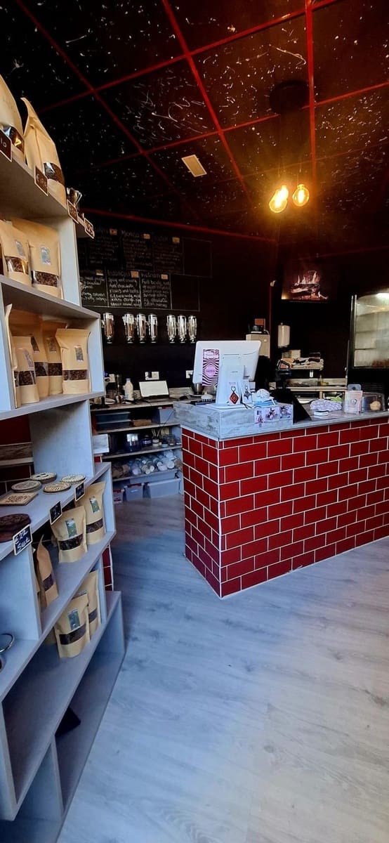 Kommersiell til salgs i Corralejo - € 99 000 (Ref: 9359127)