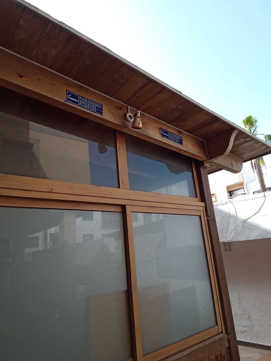 Kommersiell til salgs i Corralejo - € 55 000 (Ref: 9359127)