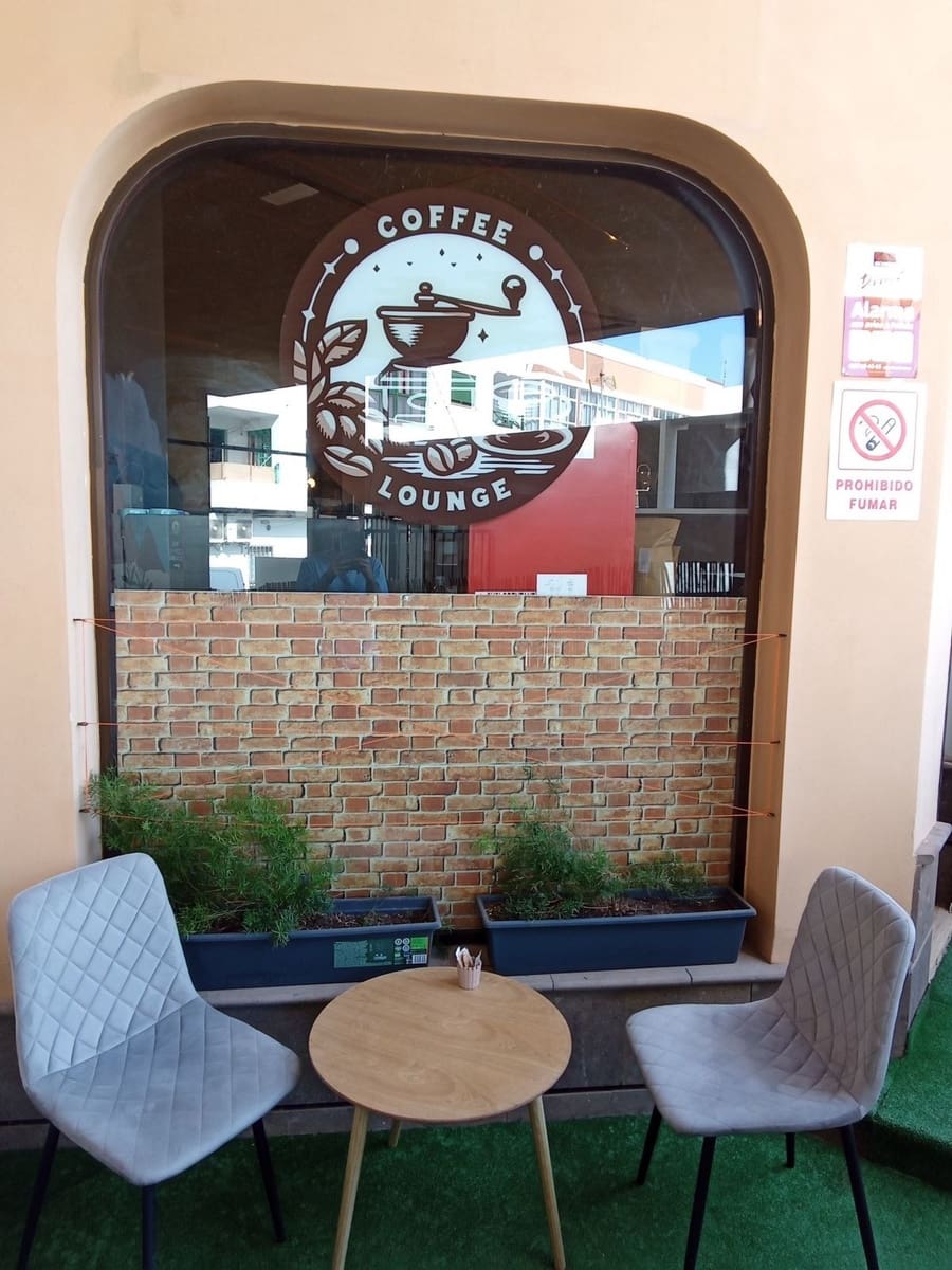 Kommersiell til salgs i Corralejo - € 55 000 (Ref: 9359127)