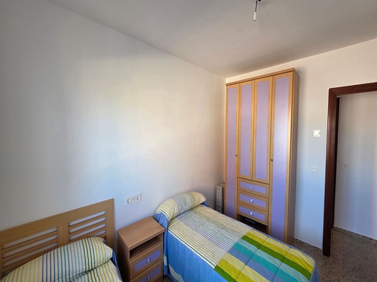 4 bedroom Apartment for sale in Fuengirola - € 595,000 (Ref: 9359128)