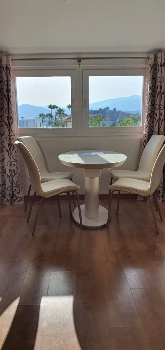 3 sypialnia Apartament na sprzedaż w Mijas Golf z basenem garażem - 375 000 € (Ref: 9359129)