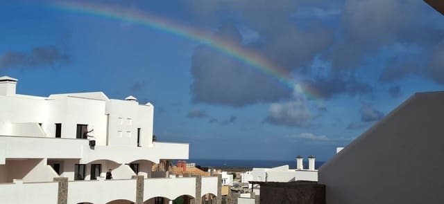 2 sypialnia Apartament na sprzedaż w Corralejo, La Oliva z basenem garażem - 249 000 € (Ref: 9359130)